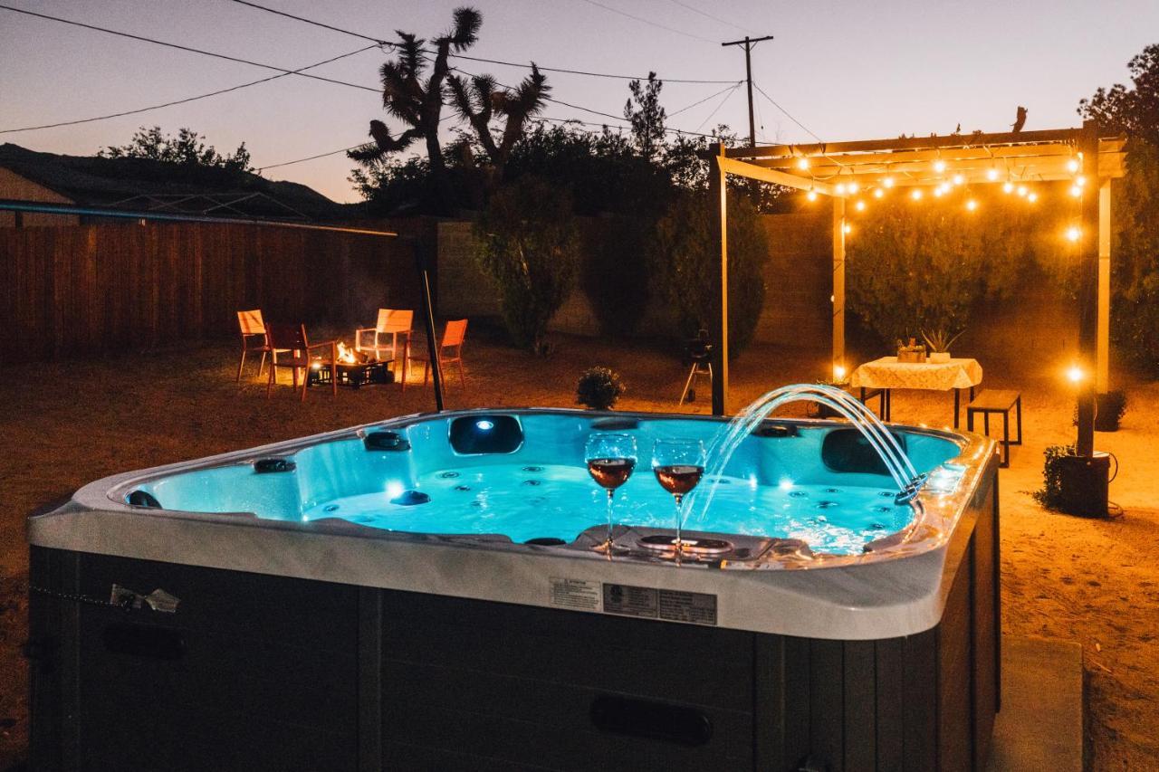 Minutes To Jt National Park, Hot Tub & Game Room Joshua Tree Ngoại thất bức ảnh